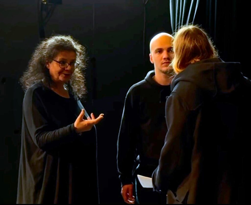 Cours professionel de théâtre Yaël Bacry